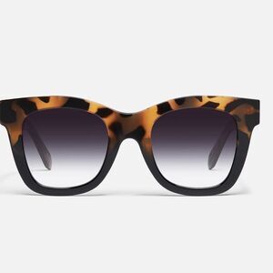 Quay Australia | Accessories | Quay Australia No Envy Tan  display picture 3